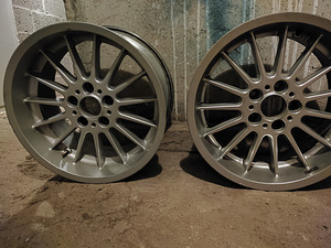 BMW style 32 r18 5x120 (2 foto / 4)