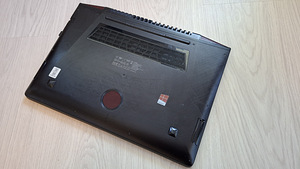 Lenovo IdeaPad Y700-15ISK (7 фото из 8)