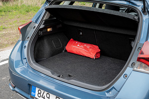 Toyota Auris Active Plus 1.6 97kW (10 foto / 14)