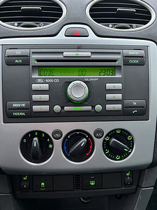 Ford Focus TU 11.2023 (9 foto / 12)