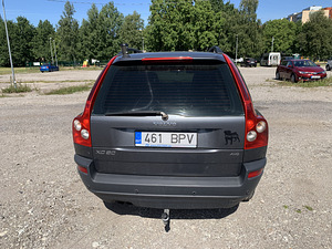 Volvo XC90 2.4D 120KW (4 foto / 8)