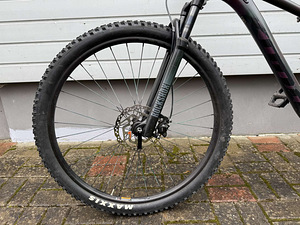 Mahuna Hardtail maastikuratas (3 foto / 5)