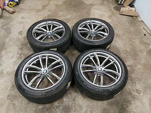 BMW g30 g31 original M-pakett valuveljed ja rehvid (7 foto / 9)