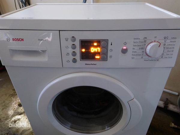 Узкая стиральная машина Bosch (фото #2)