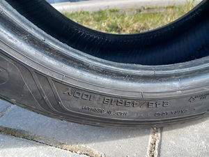 Летние шины 245/45R18 (3 фото из 6)