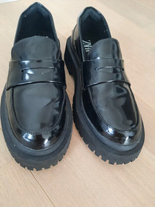 Zara 34 (3 фото из 3)