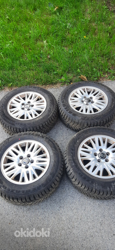 Talverehvid naastudega koos velgedega – 205/65 R15
