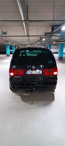 Volkswagen Sharan 1.9 85kw (2 foto / 11)