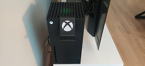 Xbox series X puldihoidja (3 foto / 3)