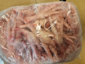 Куриные лапки (2 фото из 4)