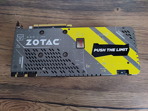 ZOTAC GeForce GTX 1080 AMP Extreme 8 ГБ (3 фото из 5)