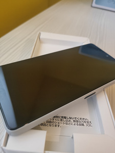 Telefon Sony ace III (2 foto / 3)