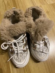 Обувь р.37 2 шт. - за €5 (6 фото из 7)