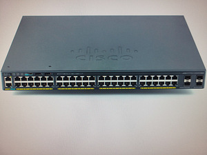 Коммутатор Cisco WS-C2960X-48TS-L (3 фото из 8)