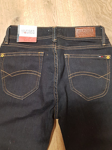 Uued Tommy Hilfiger s.26/32 teksad (2 foto / 3)
