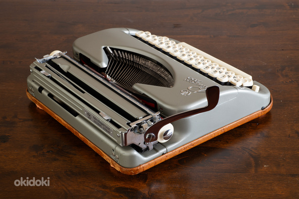 1953. Привлекательная пишущая машинка Пишущая машинка Prince (фото #3)