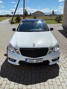 Mercedes benz w212 e200 (1 foto / 5)