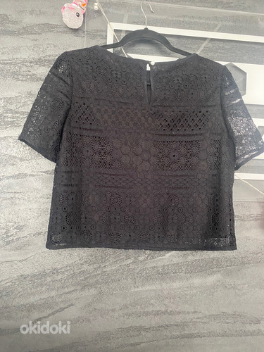 Красивый черный кружевной комплект Tommy Hilfiger, топ+юбка (фото #3)