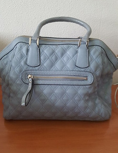 Guess (2 фото из 3)