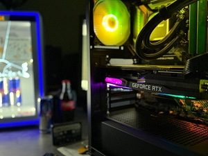 Võimas Vesijahutusega 8-Tuumaline Intel® i7 Mänguriarvuti (4 foto / 6)