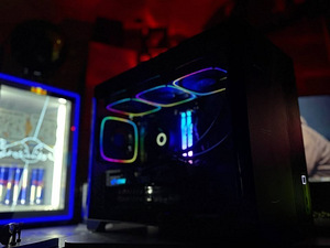 14-Tuumaline Vesijahutusega Mänguriarvuti, RTX 5060, DDR5 (4 foto / 5)