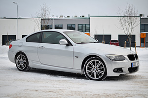 М: BMW 320 M-Package xDrive 2.0 R4 120 кВт (6 фото из 15)