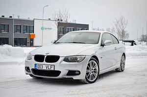 М: BMW 320 M-Package xDrive 2.0 R4 120 кВт (1 фото из 15)