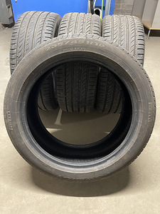 Pirelli Powergy 235/45r18 (3 foto / 3)