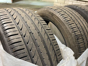 Toyo Proxes R40 215/50r18 (1 foto / 6)