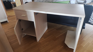 Müüa kummut ja kogu toa sisustus heas korras (5 foto / 10)
