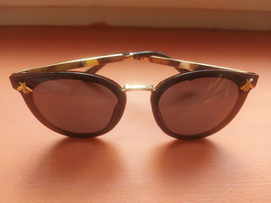 Uued Gucci Paikeseprillid (2 foto / 2)