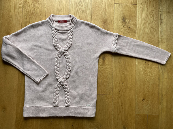 Мало ношеный свитер/кофта GUESS, подходит на размер S