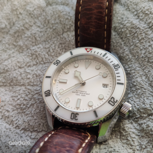 Käekell automatic