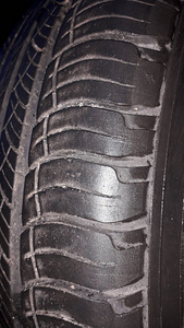 Land rover оригинальные диски с летней резиной 255/65/16 (3 фото из 3)