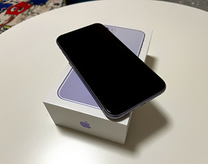 iPhone 11 64gb purple (2 foto / 4)