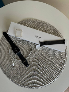 Apple watch series 3 (1 фото из 3)