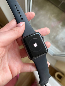 Apple watch series 3 (2 фото из 3)