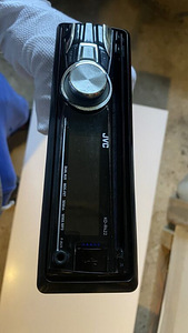 Автомагнитола JVC KD-R422 (2 фото из 4)
