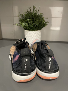 Adidas tossud s.39 (2 фото из 4)
