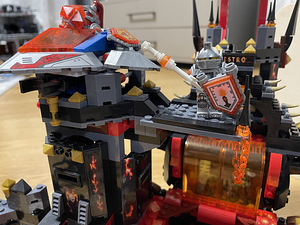 Lego nexo knight (2 foto / 8)