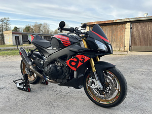 Aprilia Tuono V4 1100RR (5 foto / 10)
