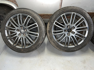 225/45 R17 (2 фото из 10)