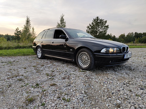 BMW 530D (3 фото из 10)