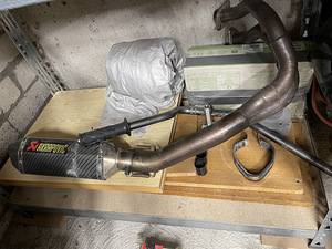 Summuti Akrapovic Kawasaki ER-6N jaoks (1 foto / 1)
