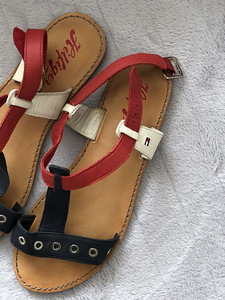 Сандалии hilfiger (2 фото из 2)