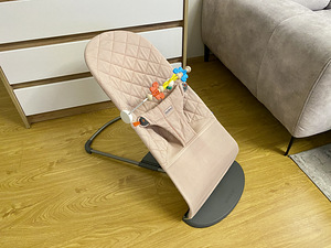 BABYBJÖRN lamamistool, Old rose/Dusty pink (2 foto / 2)