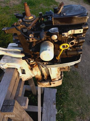 Лодочный мотор 4T Evinrude 15hp на запчасти (фото #1)