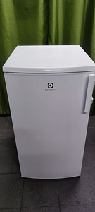 ELECTROLUX KÜLMKAPP GARANTII (1 foto / 2)