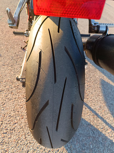 Kawasaki Ninja ZX6R (8 foto / 9)