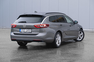 Opel insignia 2.0 125kw (4 foto / 13)